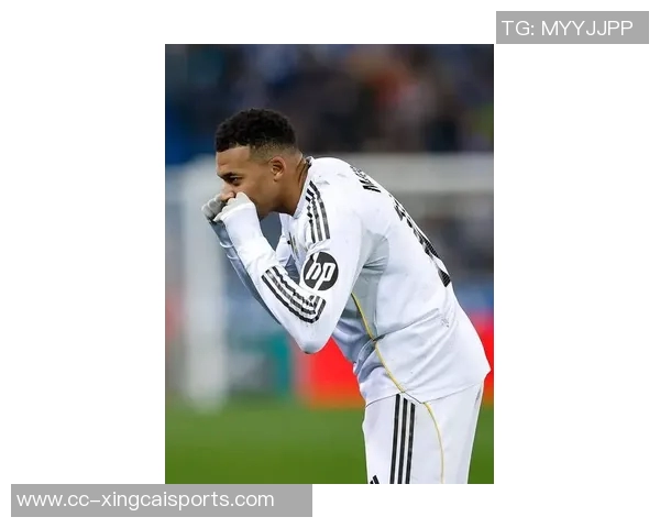 姆巴佩抵达皇马基地进行检查能否出战阿拉维斯成焦点